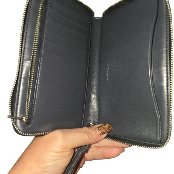 Coach Cream Wristlet Clutch - Picture 3 of 10